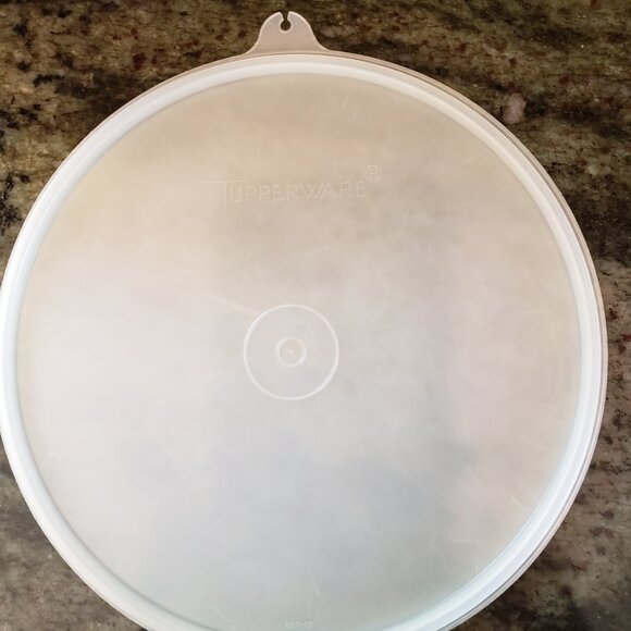 Vintage Tupperware Bowls Set of 4 - Picture 11 of 12